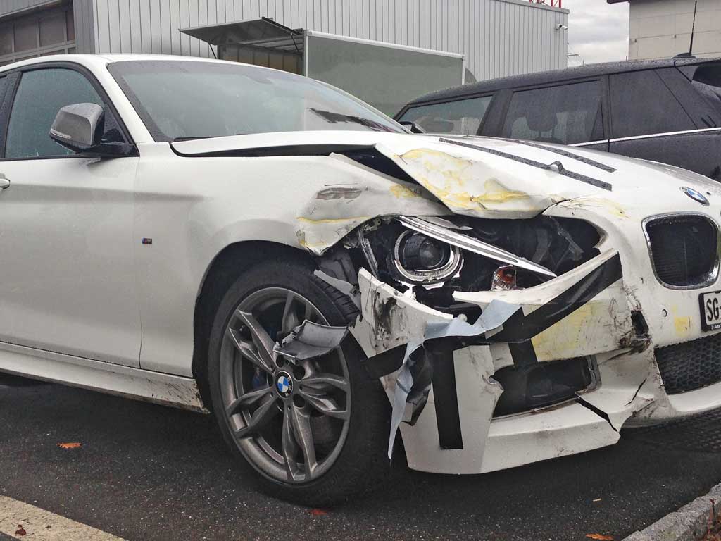 accident crash vendez votre voiture valais BMW